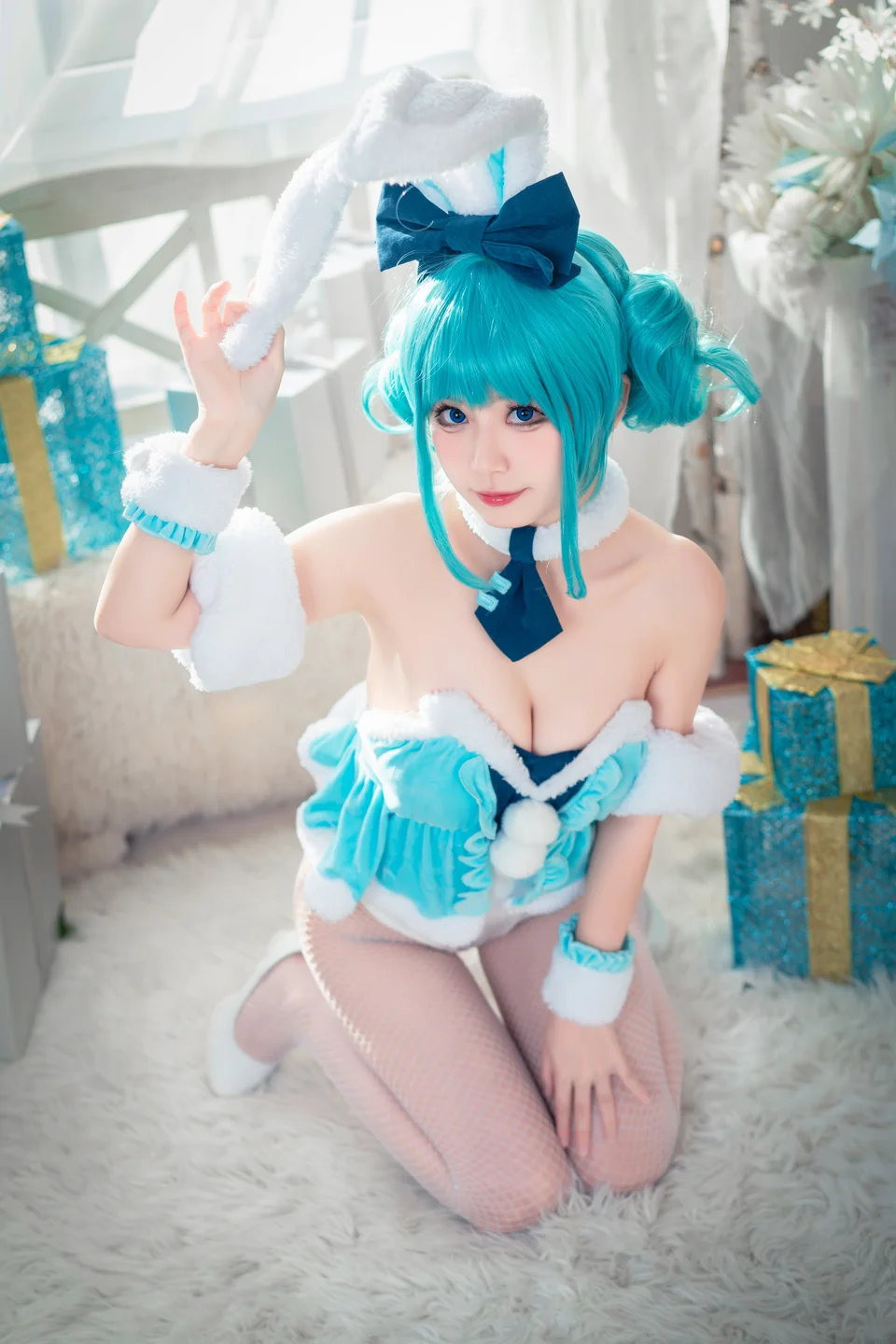 猫大人 - 初音白兔 [24P-280MB] tg@simisebaisi 【丝足阁】010.webp